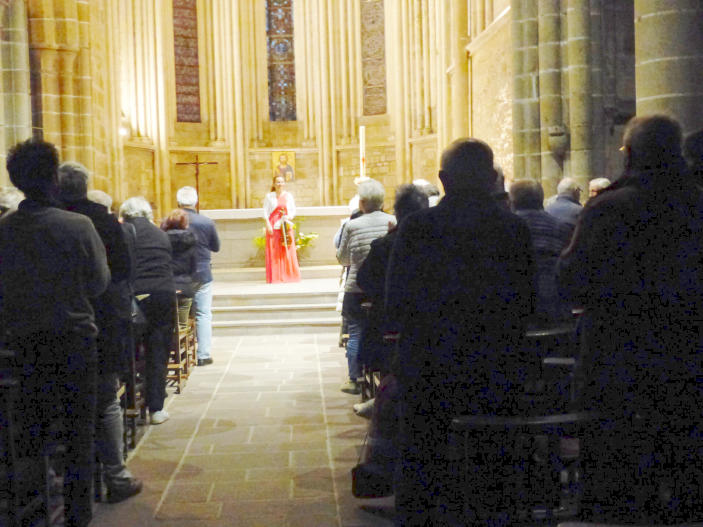 Standing ovation concert Natacha Triadou violoniste virtuose